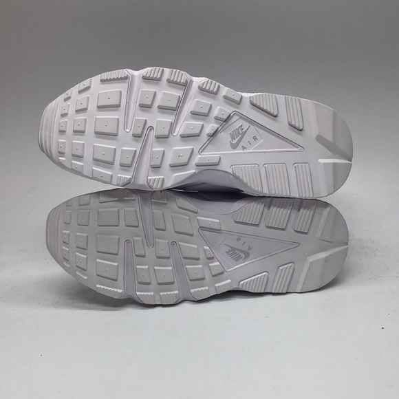 Womens Nike Air Huarache White DH4439-102 USED Mark Inside - Picture 8 of 10